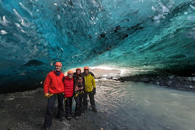 3-Day Ice Cave, South Coast, Golden Circle and Northern Lights - Why this three-day Iceland tour works well
