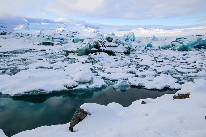 3-Day Ice Cave, South Coast, Golden Circle and Northern Lights - Who should book this experience?