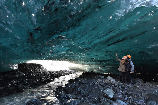 4 Day Blue Ice Cave, South Coast, Golden Circle, Snæfellsnes & Northern Lights - Northern Lights: A Chance, Not a Promise