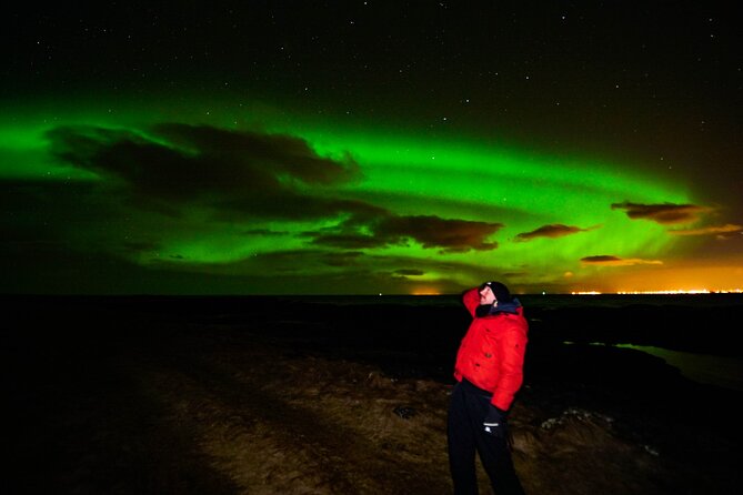 4x4 Reykjavik Northern Lights Tour with Photographer — Aurora RVK - Finding a dark place for the aurora