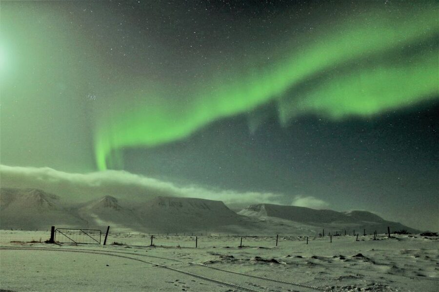 Akureyri: Hunt for the Northern Lights Photography Tour - How to plan this around your Akureyri stay