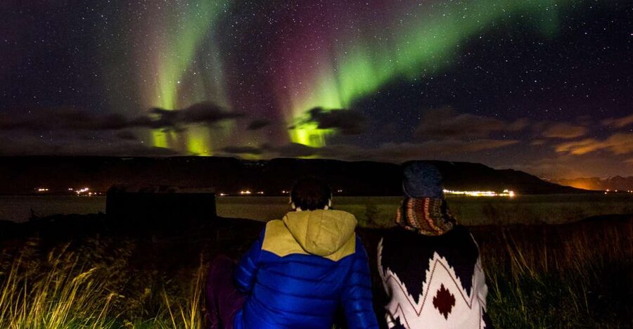 Akureyri: Northern Lights Photography Tour - Leaving Akureyri after dark