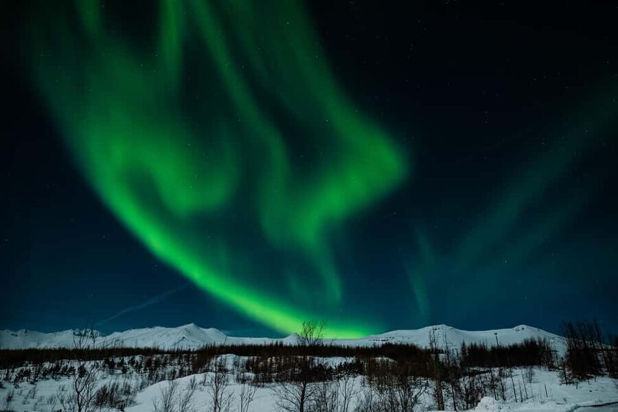 Akureyri: Northern Lights Tour - Leaving Akureyri’s city glow behind
