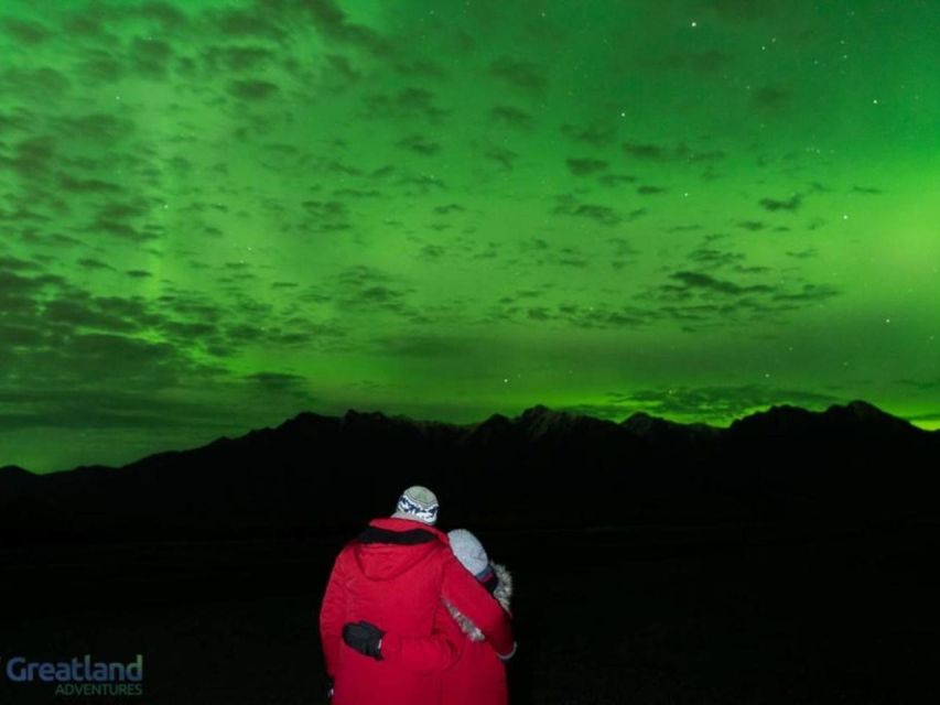 Anchorage: Nighttime Northern Lights Tour - The best dates for seeing the aurora