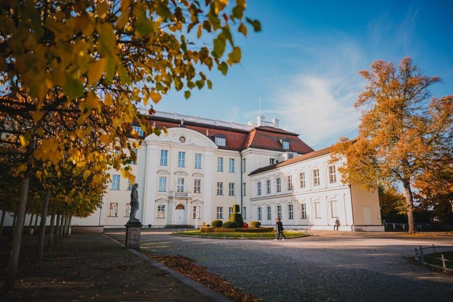 Berlin: Classical concerts in Köpenick Palace - Aurora Hall - What the $33 ticket really gives you