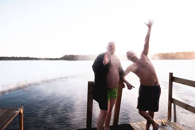 Best Of Lapland: Sauna, Ice swimming, Dinner & Northern Lights - The heart of the experience: hot sauna, cold lake