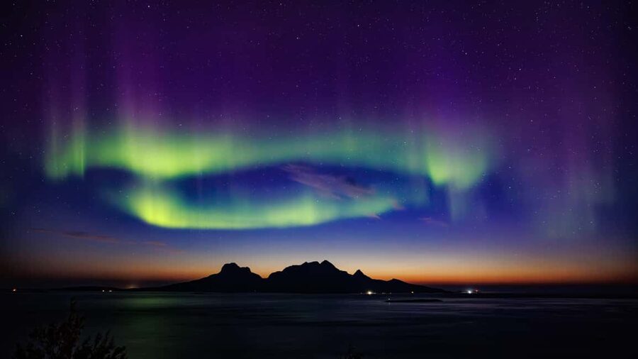 Bodø: Northern Lights safari - Leaving Bodø for a darker sky