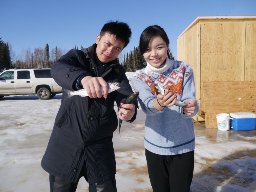 Fairbanks: Aurora Ice Fishing Tour - The ride from Fairbanks to a frozen lake