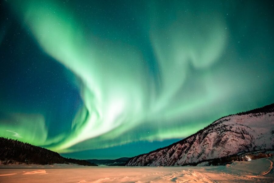 From Fairbanks: Arctic Circle Northern Lights Full-Day Trip - The Yukon River stop breaks up the long ride