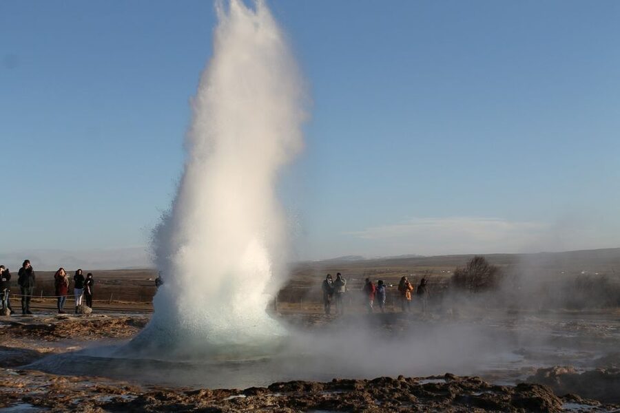 From Reykjavik: 4-Day Blue Ice Cave and Northern Lights Tour - Day one: Þingvellir, Geysir, and Gullfoss