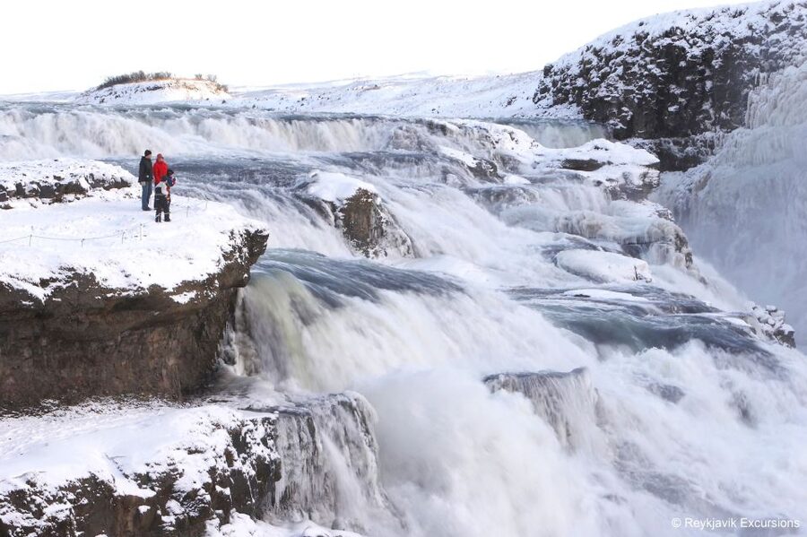 From Reykjavik: Golden Circle and Northern Lights Combo - The free repeat option is valuable, but timing matters