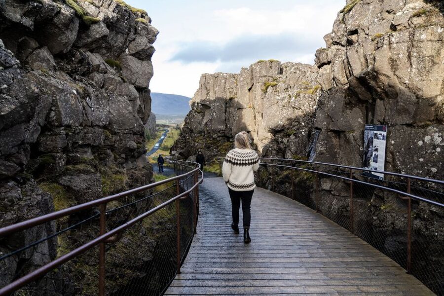 From Reykjavik: Golden Circle and Northern Lights Combo - Pickup, meeting point, and what to bring