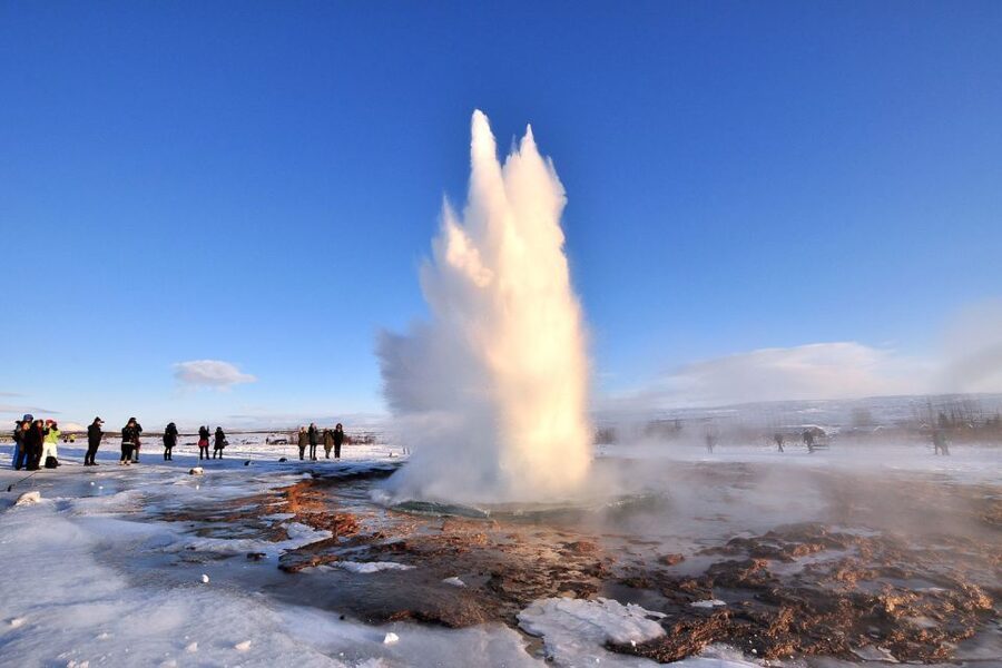 From Reykjavik: Golden Circle and Northern Lights Tour - Guides, transport, and the feel of the day