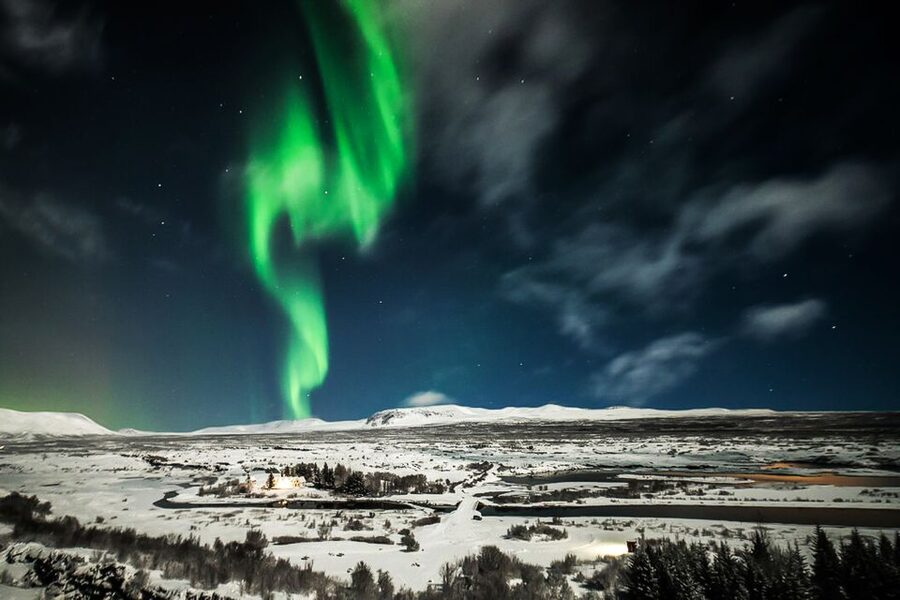 From Reykjavik: Northern Lights Bus Tour with Hot Cocoa - What each stop gives you