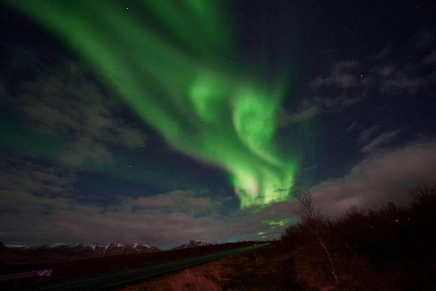 From Reykjavik: Northern Lights Hunt Super Jeep Tour - What the super jeep adds