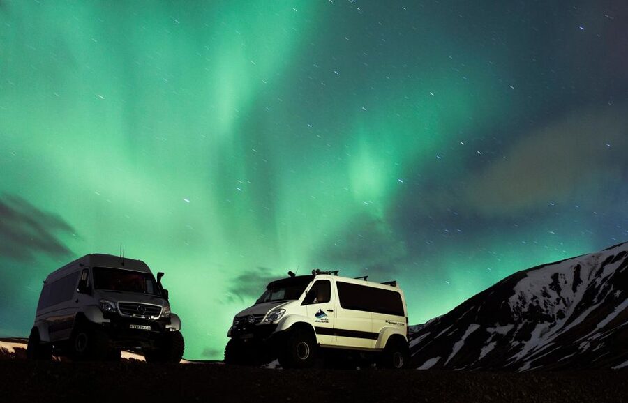 From Reykjavík: Northern Lights Super Jeep Tour - The free retry policy, and its limits