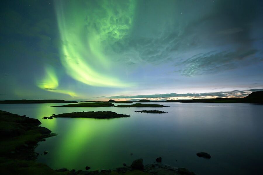 From Reykjavik: Northern Lights Tour - When the lights finally appear