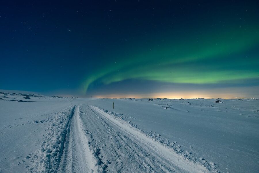 From Reykjavik: Northern Lights Tour with Lifetime Guarantee - Should you book the Gray Line Northern Lights tour?