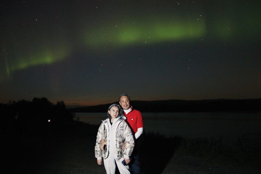 From Rovaniemi: Northern Lights Chase with BBQ and Photos - The Aurora promise comes with a sensible warning