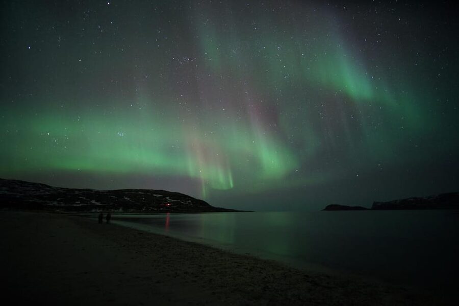From Tromsø: Aurora Bus Tour with Snacks, Photos, and Drinks - The first drive and the secret stop