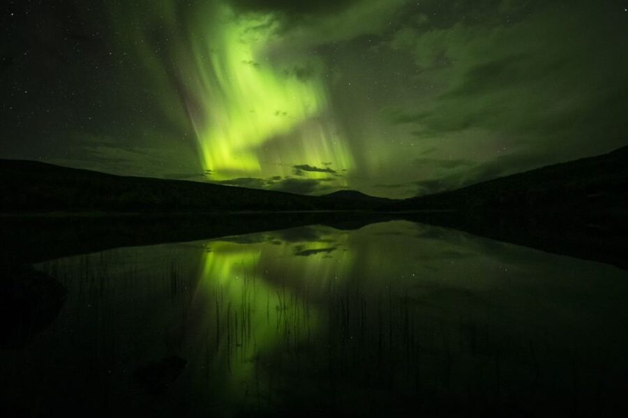 From Tromsø: Northern Lights Cruise on a Cozy Vintage Vessel - Sauna and jacuzzi time on a Northern Lights cruise