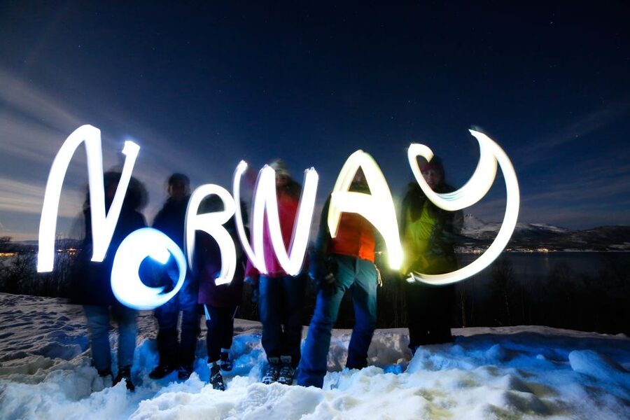 From Tromso: Northern Lights Photography Tour - Meeting at Tromso Activities Hostel