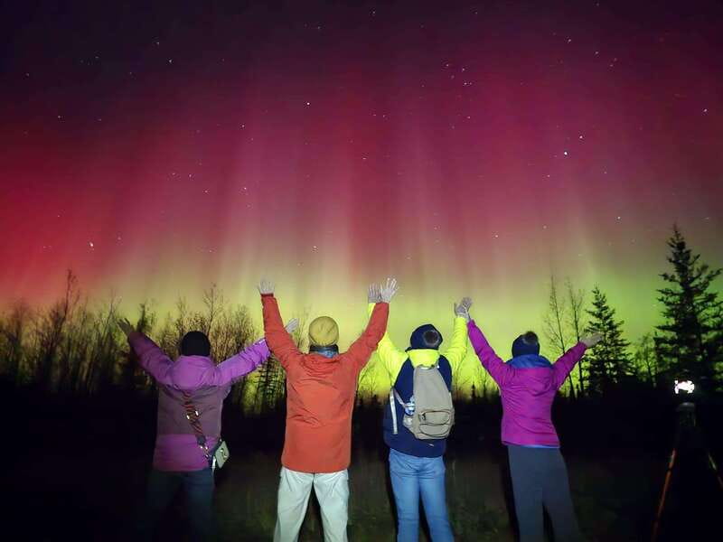 From Yellowknife: Aurora Borealis Tour with Cozy Cabin Base - A cabin changes the whole Aurora experience