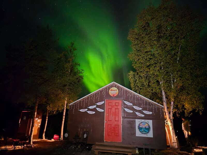 From Yellowknife: Aurora Borealis Tour with Cozy Cabin Base - What happens at the Cozy Cabin