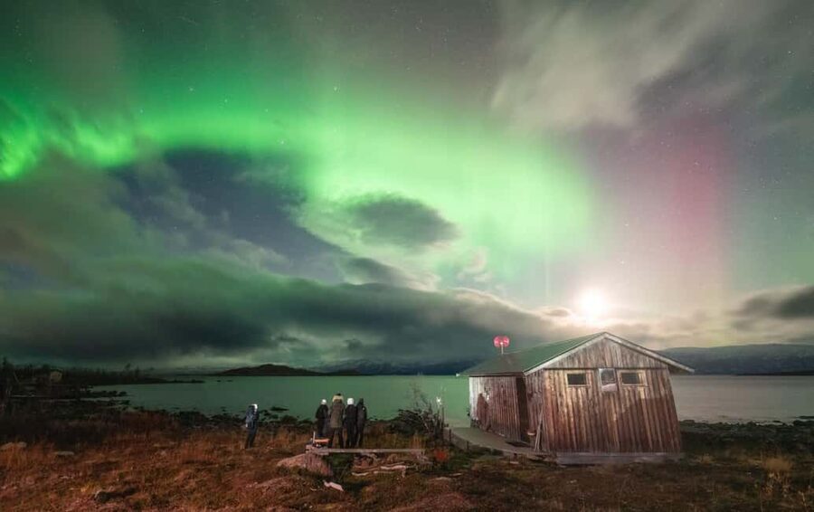 Kiruna: Northern Lights Chase with Car - Why this is a chase, not a fixed viewpoint