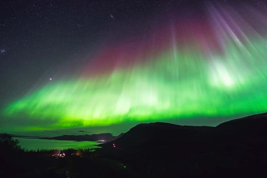 Kiruna: Northern Lights Chase with Car - Starting in Kiruna between 7:00 and 8:00 p.m.