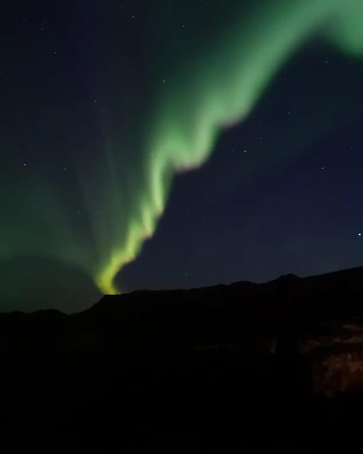 Kiruna: Northern Lights Minivan Chase with Warm Drink - Waiting under the sky with a hot drink