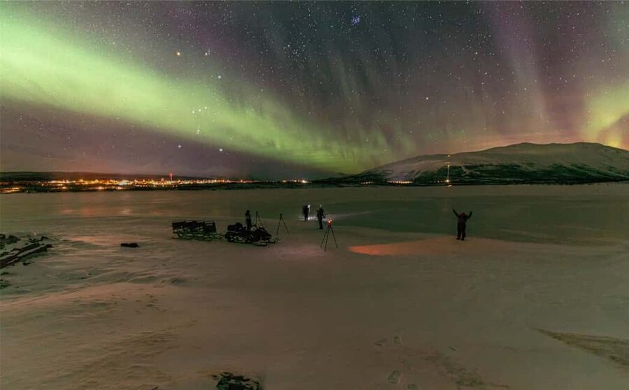 Kiruna: Northern Lights Snowmobile Tour - Warm clothing makes a real difference