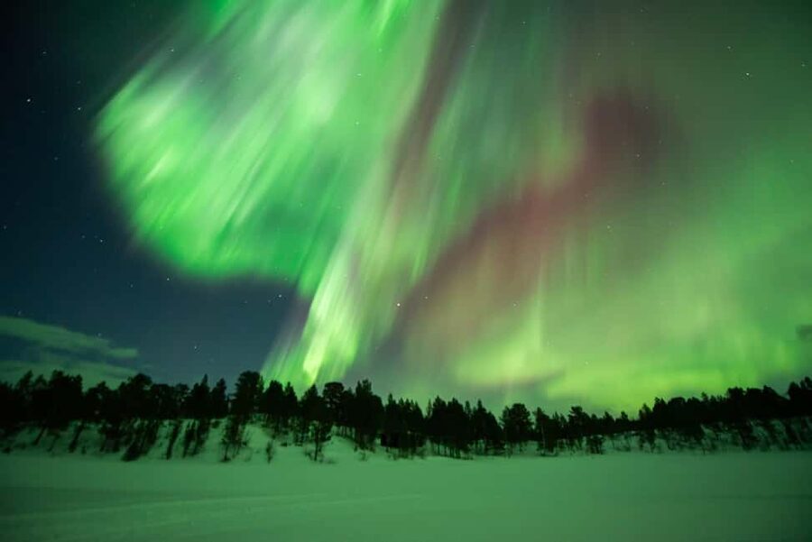 Kiruna: Sami-Inspired BBQ Dinner with Northern Lights Chase - From dinner to the aurora chase