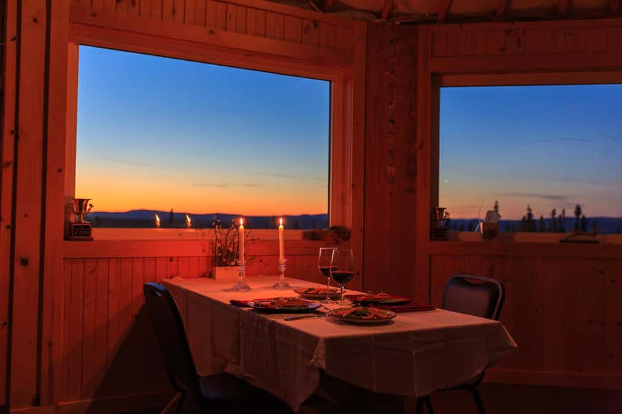 Late Night Yurt Dinner and Northern Lights - Leaving Fairbanks for a warmer kind of aurora hunt