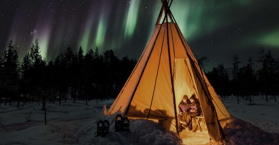 Levi: Northern Lights Campfire - Leaving Levi for a clearer view of the sky
