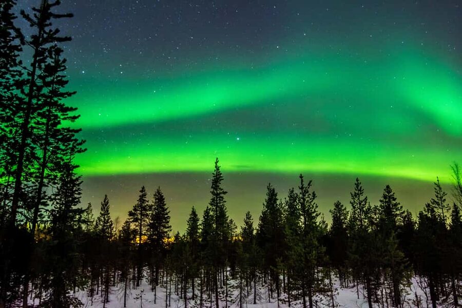 Levi: Northern Lights Hunt with Hot Drink - The first viewing stop and the value of moving on