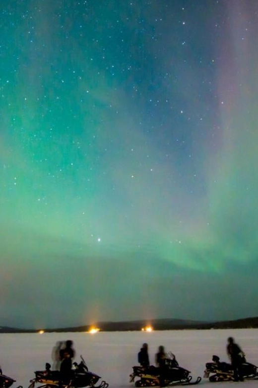Levi: Northern Lights Snowmobile Safari and Campfire Picnic - What driving the snowmobile is really like