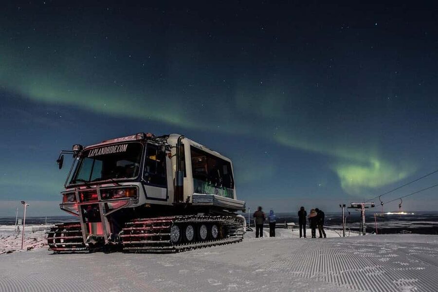 Levi: Northern Lights Tour on a Snowcat - Riding the heated SnowCat uphill