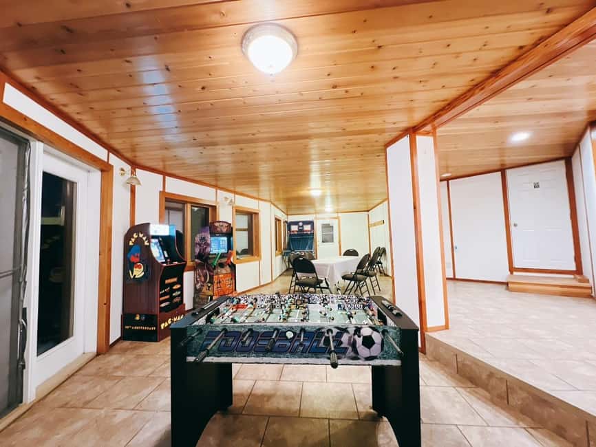 Madeline Lake: Aurora Lodge and Aurora Chasing Tour - Who will enjoy this most