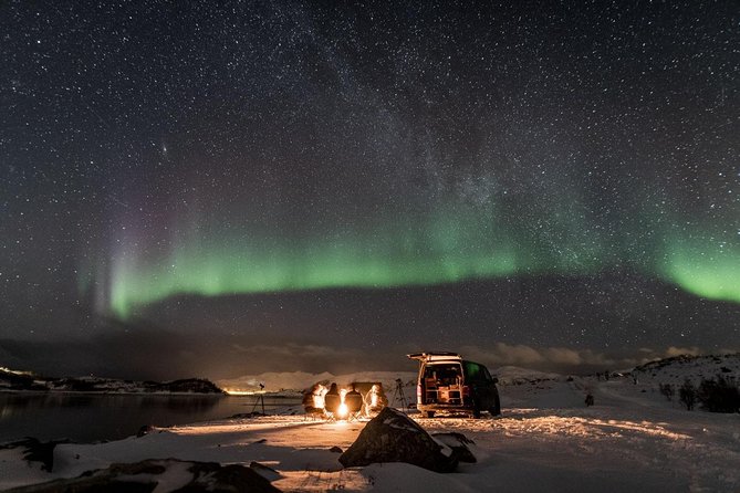 Minibus Northern Lights Chase with Photography from Tromsø - When the route reaches Finland