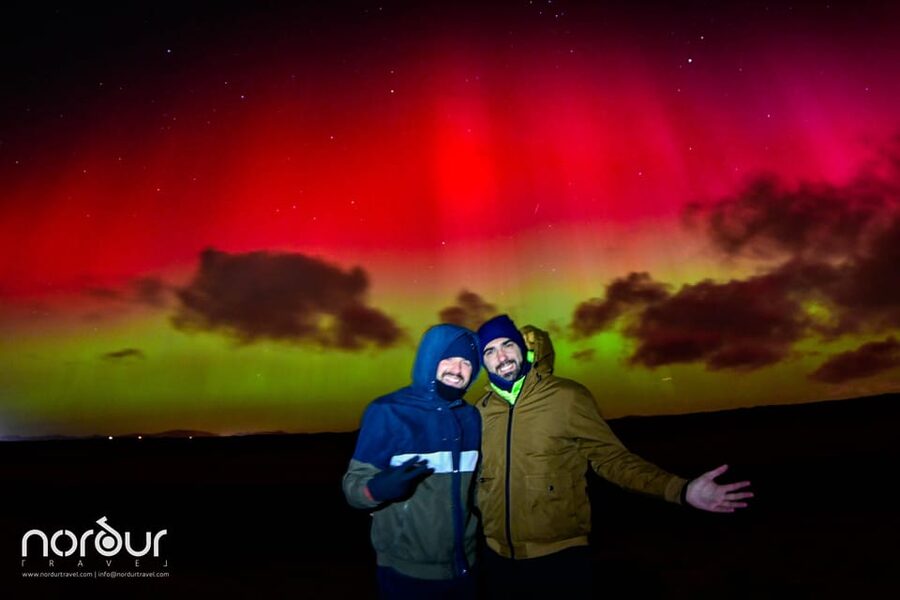 Northern Lights: 4x4 Adventure with Treats, Photos & Cocoa - Timing, return, and who should book