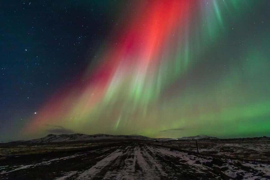 Northern Lights 4x4 Super, Photos, Hot Cocoa, Pastries - What the four-hour evening feels like