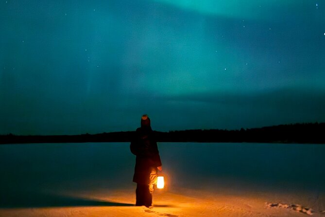 Northern Lights Adventure in the Wild with Campfire Treats - What the small group changes