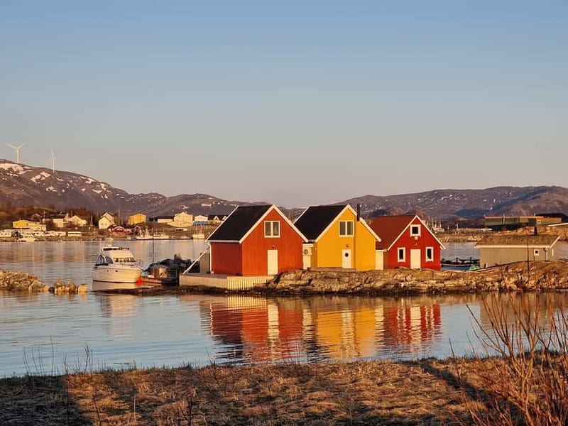Northern Lights Adventure in Tromsø with Free Photos - Key points to know before booking