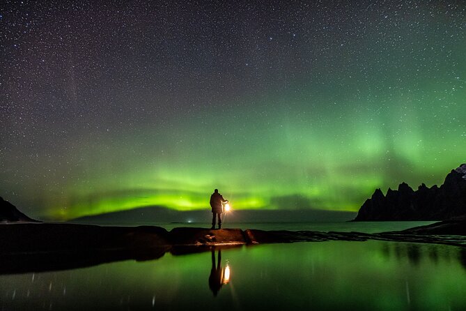 Northern Lights Adventure with Greenlander, 8 people max - Photography help, tripods, and the photos you receive