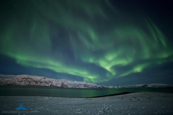 - Northern Lights Chase with Photo Package Included - What the 6 to 7-hour night feels like