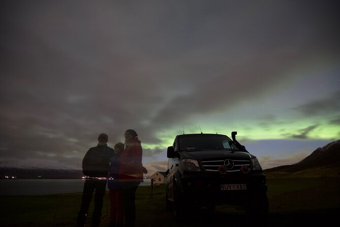 Northern Lights Classic MiniBus Tour from Akureyri - Is $150.85 good value?