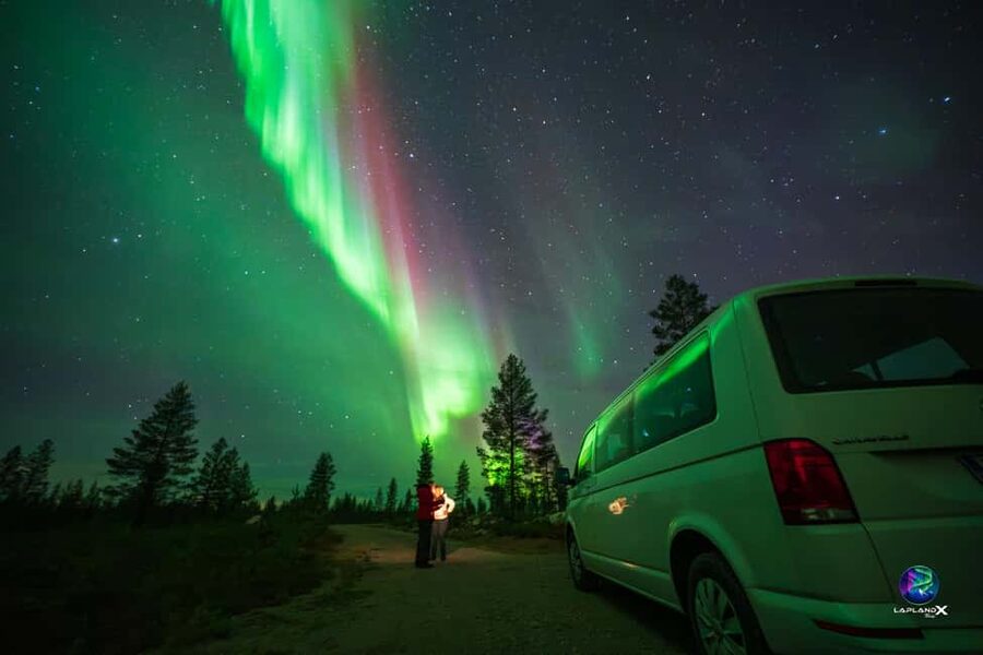 Northern Lights Hunting and Photography Tour - Small Group - Pickup in Rovaniemi and the first hour on the road