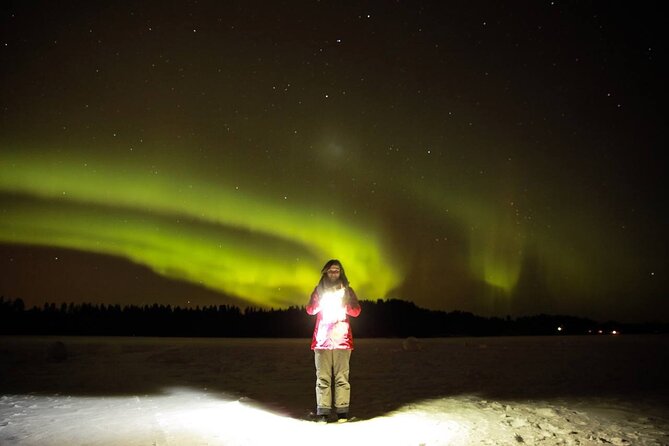Northern lights hunting photo tour with bbq; small groups - Practical clothing and timing advice