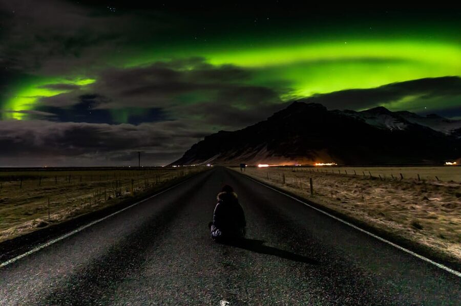 Northern Lights in Mini Bus, Photos, Hot Cocoa and Pastries - How the Northern Lights search works